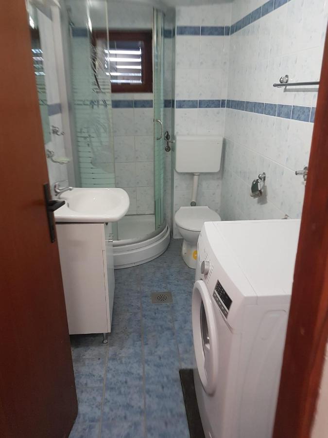 Apartmani Rab - Adrijana & Aleksandra Banjol Екстериор снимка